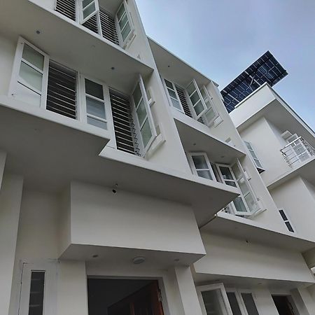 Sivasarass Rooms Thiruvananthapuram Екстер'єр фото